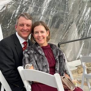 Meet your Posher, Leslie